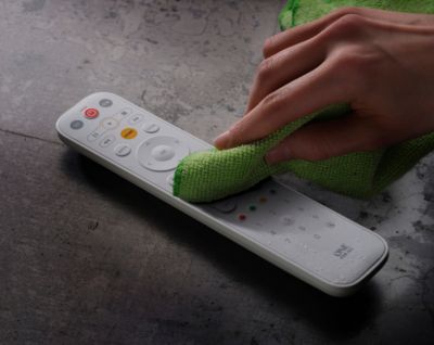 Télécommande ONE FOR ALL Universelle EazyClean 2en1 - White